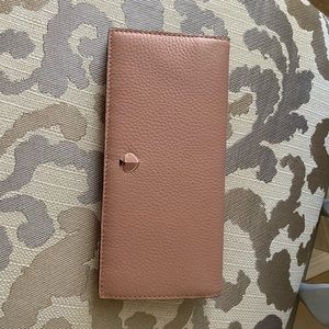 SOLD-Kate Spade ♠️ Continental Wallet Bifold